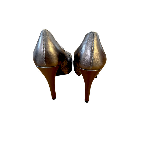 GUESS Gaminata Silver Glitter Faux Patent Leather Peep Toe Stilettos Size: 6 M - Picture 4 of 5